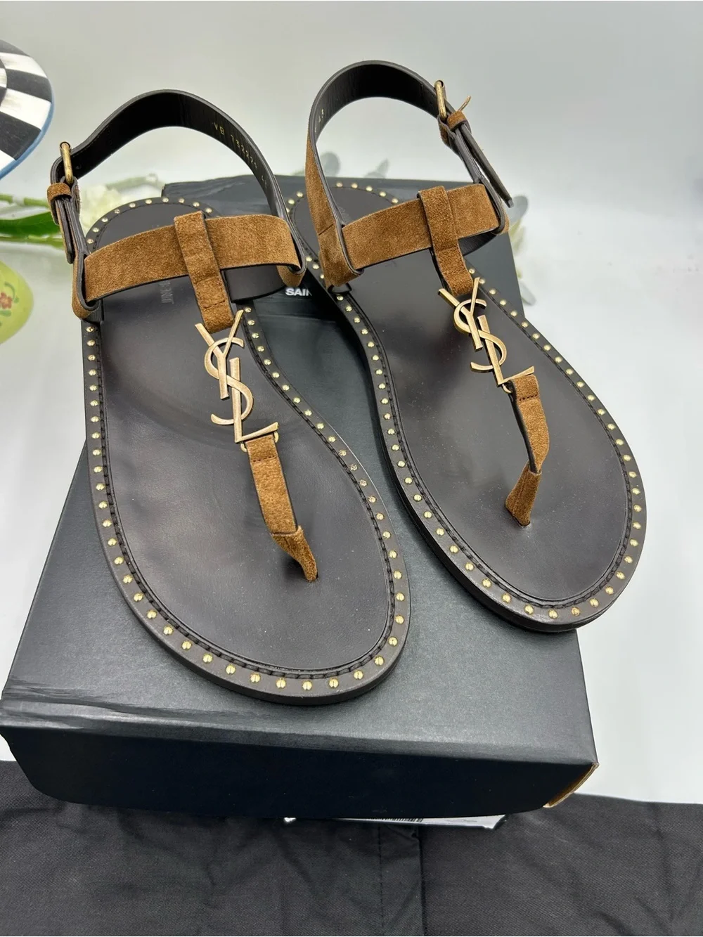 Men's Saint Laurent CASSANDRE YSL logo sandals size 43 made in Italy